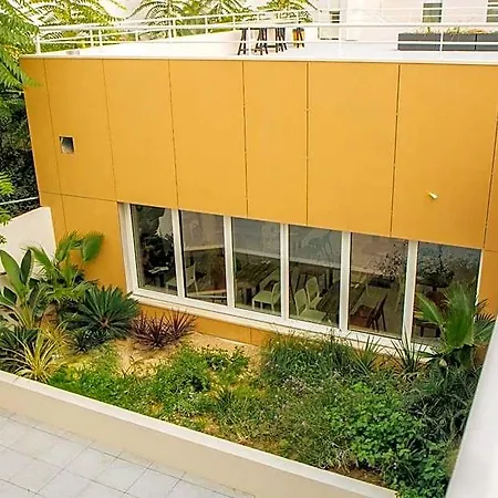 Twenty Business Flats 3* Béziers