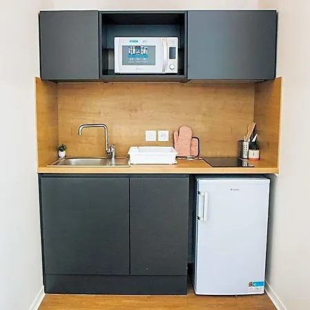 Twenty Business Flats 3* Béziers