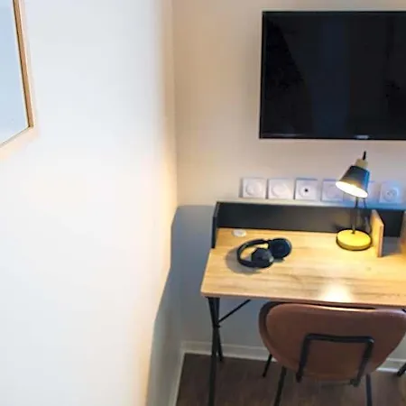 Aparthotel Twenty Business Flats 3*